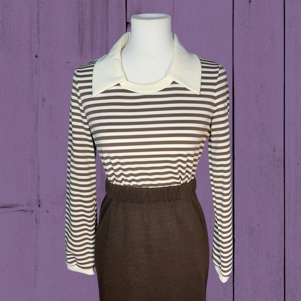 JCPenny Vintage Brown Striped Polo Top Medium - Picture 11 of 12